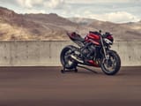 StreetTripleRS