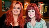 e26a3c7f-a0ed-42d8-8ef9-017ae0d01af1-NAS-The_Judds-02