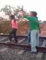 train 5_thumb.jpg