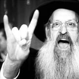 rabbi makes satantic gestureRabbi-Rabbinovich1-298x300