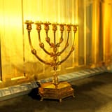 golden-lampstand