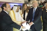 Abdel_Fattah_el-Sisi,_King_Salman_of_Saudi_Arabia,_Melania_Trump,_and_Donald_Trump,_May_2017