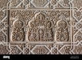 arabesque-wall-detail-of-alhambra-palace-RWR31G