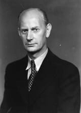 Einar_Gerhardsen_1945