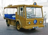 Milk_float_-_Liverpool_(modified_background)