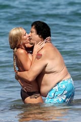 Photo-of-Gaddafi-on-a-Florida-Beach-90576