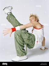street-style-you-got-served-usa-2004-chris-stokes-street-dancer-wade-J9DNDP