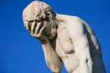 450px-Paris_Tuileries_Garden_Facepalm_statue