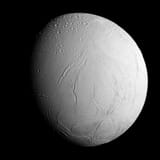 PIA17202_-_Approaching_Enceladus
