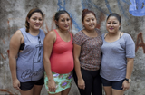 latina_vs_wall