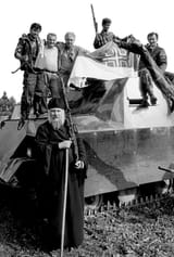 Filaret_Mićević_sa_puškomitraljezom_1991._godine