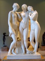 1748629813452945m