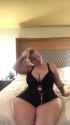 woman_thick_bed_and_rub_thumb.jpg