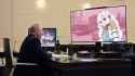 Putin watches his favourite anime_1687805185747292_thumb.jpg