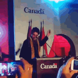 justin-trudeau-dancing