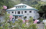 Antilles-School1-1024x662