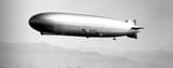 zeppelin-over-bay