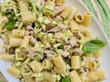 pasta-fredda-tonno-limone-zucchine--500x375