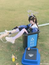 garbagewoman