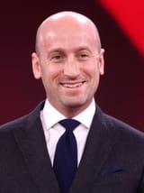 Stephen_Miller_(54361384084)_(cropped)