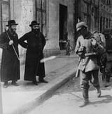 WW1 jews mock german