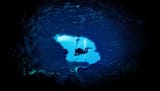 diver-in-cave_1600