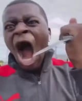 1000077901