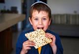 jew eat matzah