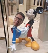 miki kara vučića