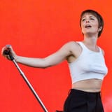 Coachella-2022-Celebrities-Best-Braless-Looks-Outfits-maggie-rogers