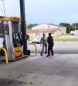 rapidsave.com_lady_cant_listen_and_get_tased-jx1ngp7f0j8f1-480_thumb.jpg