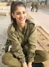 Beautiful-Israeli-Military-Women-0033