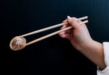 how-to-use-chopsticks-11[1]
