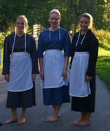 amish women