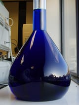 Reflections_in_a_flask_of_Methylene_Blue