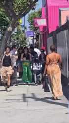bot walkin in LA_thumb.jpg