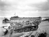 US_M10_Disembarks_Normandy