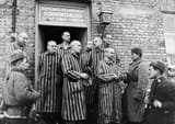 soviet-soldiers-in-auschwitz-after-liberating-it-v0-u2q0of5s8vec1