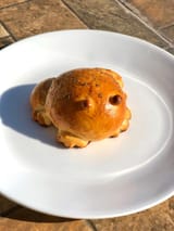 smol bread