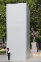 1749685211086146