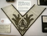 Napoleon_bp_collar