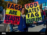 chicago-usa-21st-october-2016-westboro-baptist-church-protester-with-H5YCFF