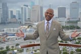CEO-Carnival-Corp