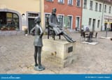 friedrich-nietzsche-memorial-markt-square-naumburg-germany-april-cafe-tables-cafe-background-78148214_result