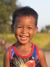 Laughing_boy_at_golden_hour