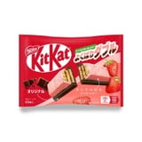 KitKat_Japan_Double_Strawberry