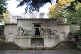 Paul-Albert Bartholomé (Thiverval-Grignon, Seine-et-Oise, Kingdom of France 1848-1928 Paris, French Republic) Monument aux morts, cimetière du Père Lachaise (Monument to the dead, Père Lachaise cemetery) - 1899-min