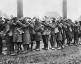 British_55th_Division_gas_casualties_10_April_1918