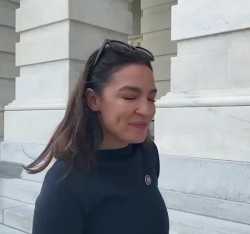 4562374628734_thumb.jpg