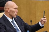 nikolai-valuev-v0-klxr02c4ziie1